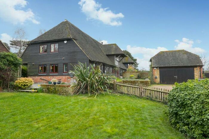 4 Bedroom Semi-Detached House For Sale In South Street, Boughton-Under-Blean, Faversham, ME13
