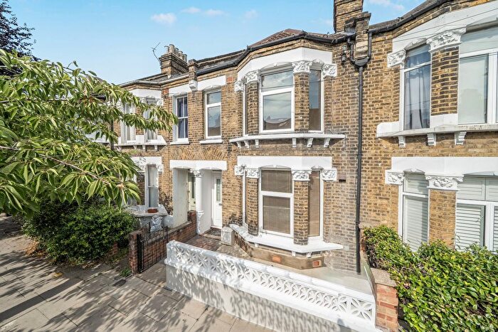 5 Bedroom Terraced House For Sale In Coleman Road, London, SE5