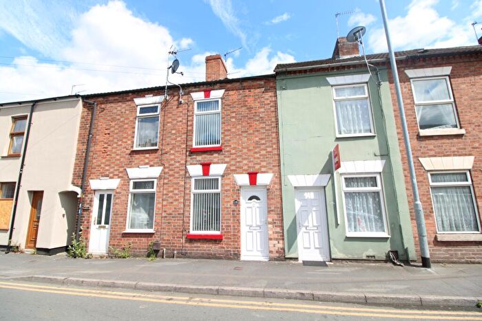 2 Bedroom Terraced House To Rent In Victoria Crescent, Staffordshire, Burton Upon Trent, DE14