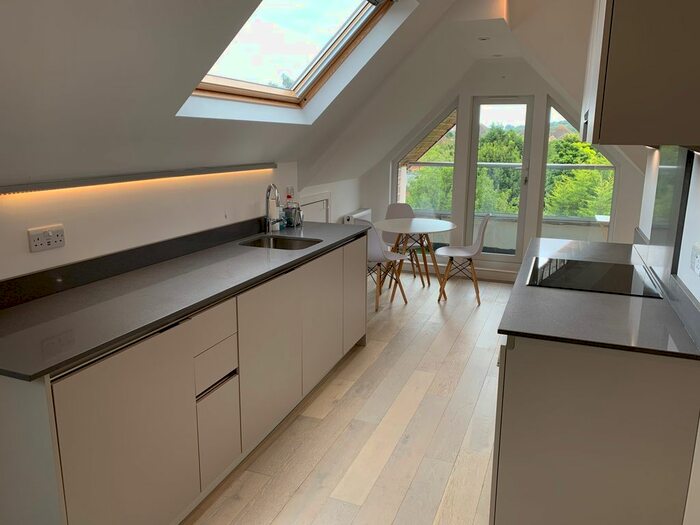 Studio To Rent In Osborne Road, Egham, TW20