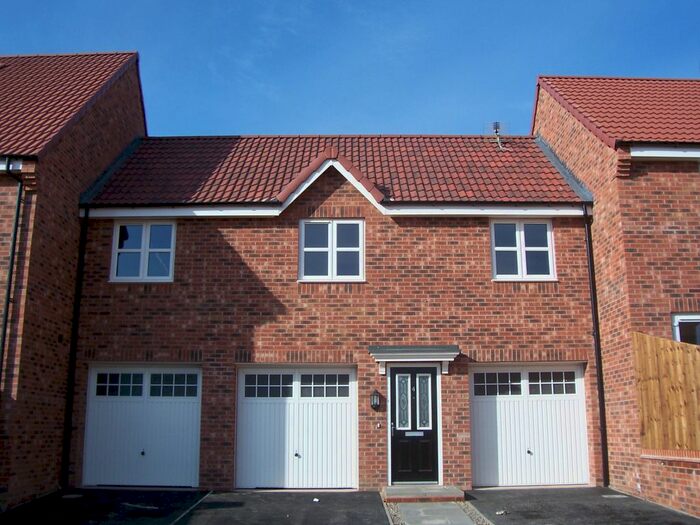 2 Bedroom Flat To Rent In Adlington Mews, Gainborough, DN21