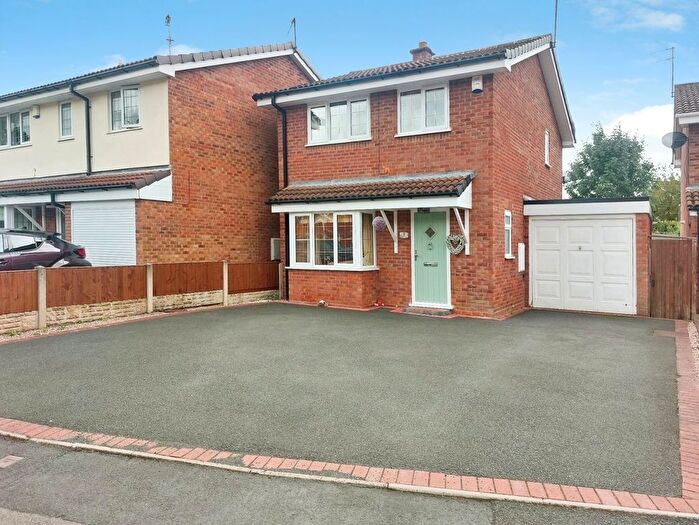 3 Bedroom Detached House For Sale In Collett Road, Perton, Wolverhampton, Staffordshire, WV6