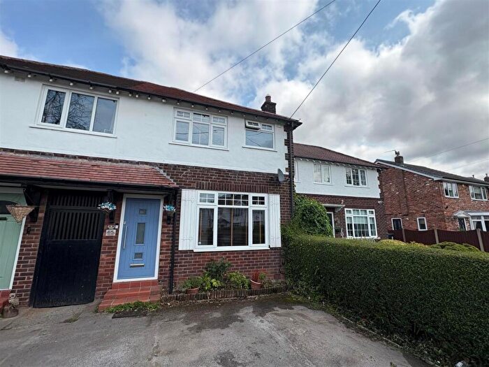 3 Bedroom House For Sale In Robin Lane, Lyme Green, Macclesfield, SK11