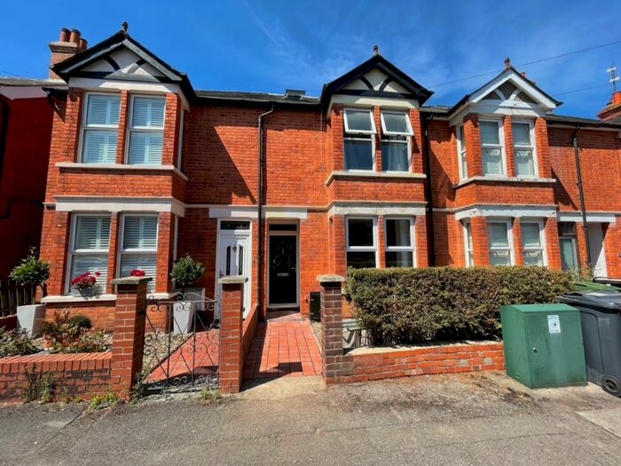 3 Bedroom Terraced House To Rent In Salcombe Road, Newbury, RG14