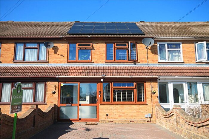 3 Bedroom Terraced House For Sale In Sheridan Close, Romford, RM3