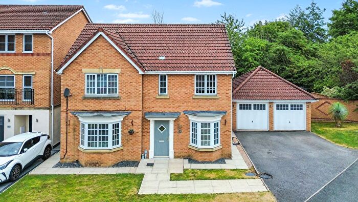 4 Bedroom Detached House For Sale In Wateredge Close, Leigh, WN7