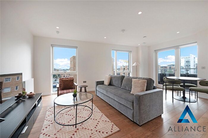 2 Bedroom Flat For Sale In Vitruvian Court, Rolling Mills Mews, London, E14