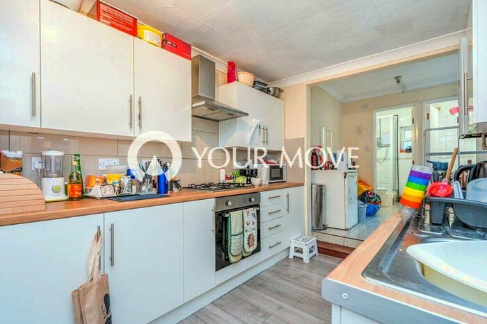 4 Bedroom Terraced House To Rent In Northcote Road, Southampton, Hampshire, SO17