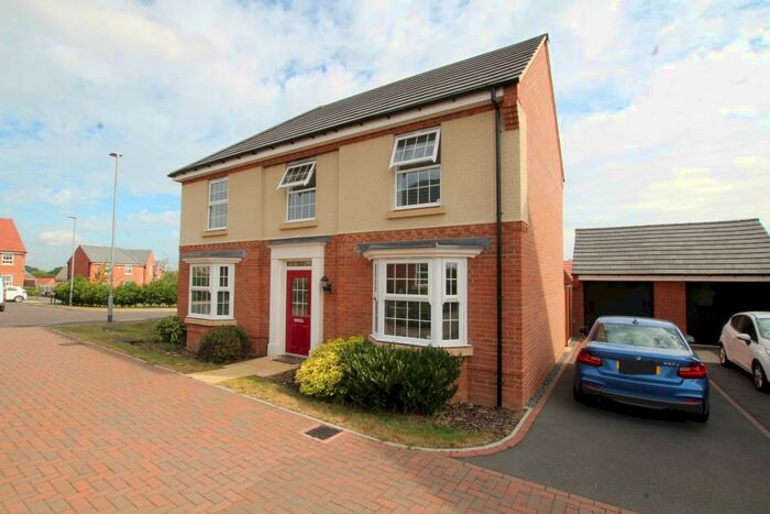 4 Bedroom Detached House To Rent In Knight Close, Burton-On-Trent, DE13