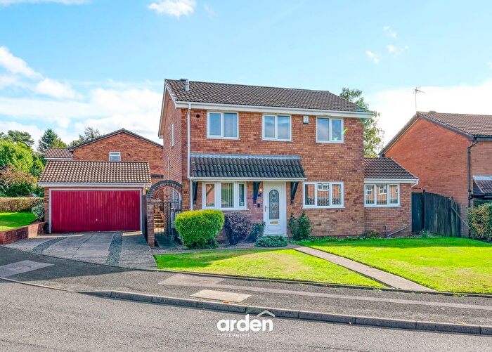 4 Bedroom Detached House For Sale In Beaumont Lawns, Marlbrook, B60