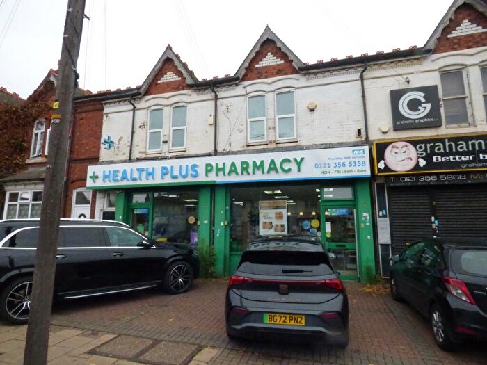 3 Bedroom Flat To Rent In Aston Lane, Birmingham, B20