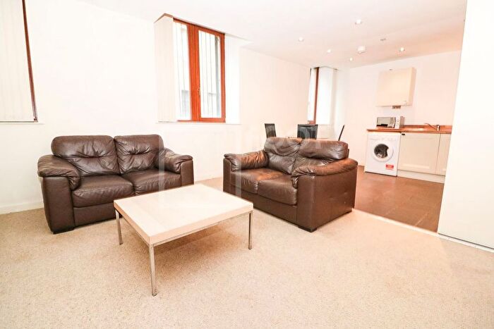 2 Bedroom Flat To Rent In Old Mill, Thornton Road, BD1