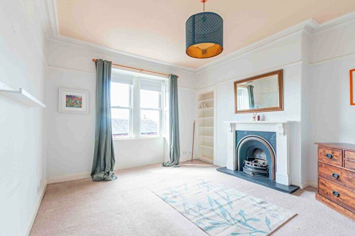 1 Bedroom Flat To Rent In L – Victor Park Terrace, Edinburgh, EH12