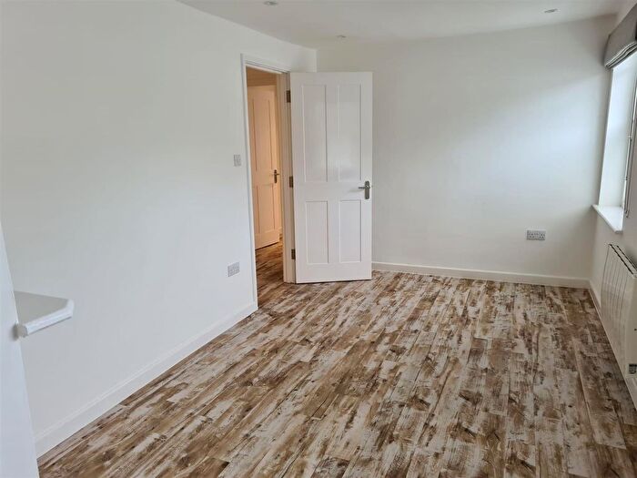 1 Bedroom Flat To Rent In Flat, High Street, Saffron Walden, CB10