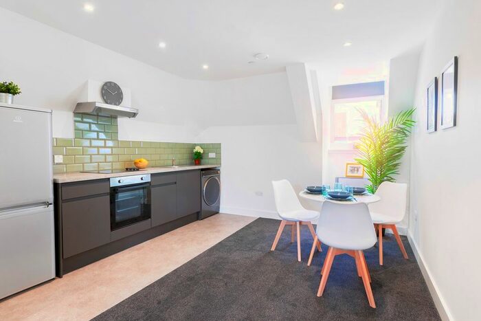 2 Bedroom Flat To Rent In Quarter Bank, Fawcett Street, Sunderland, SR1