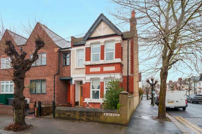 3 Bedroom Property To Rent In Mina Road, London, SW19