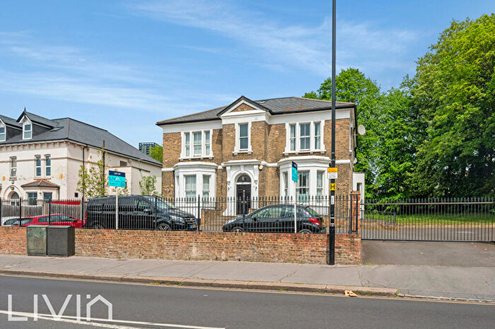 1 Bedroom Flat To Rent In Coombe Road, Croydon, CR0