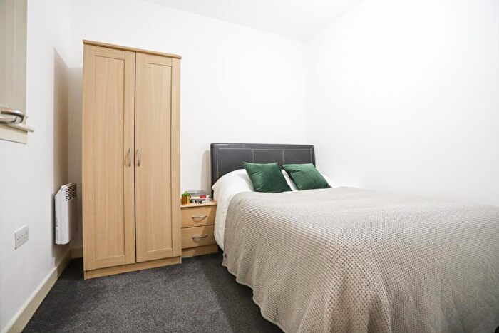 2 Bedroom Apartment To Rent In Kings Dock Mill, Liverpool Liverpool, L1