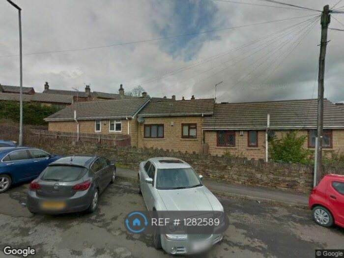 2 Bedroom Terraced House To Rent In Halifax Road, Liversedge WF15