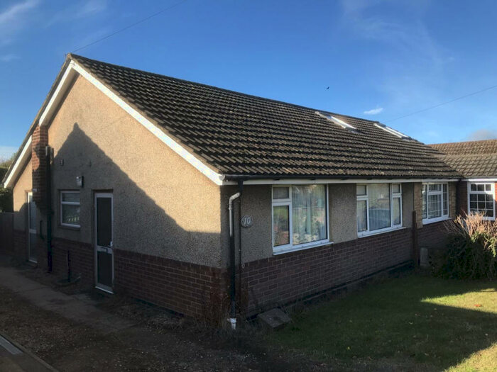 2 Bedroom Bungalow To Rent In Friars Furlong, Aylesbury, Buckinghamshire, HP18