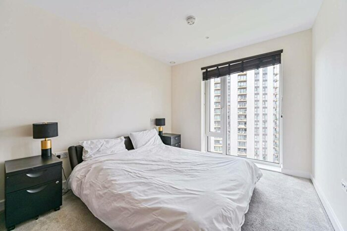 2 Bedroom Flat For Sale In Norton House, Woolwich, London, SE18