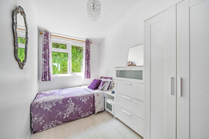2 Bedroom Lodge For Sale In Coast View, Torquay Road, Torquay Road, TQ14