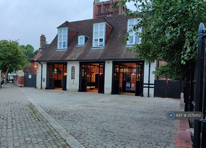 2 Bedroom Flat To Rent In Belsize Park Firehouse, London, NW3