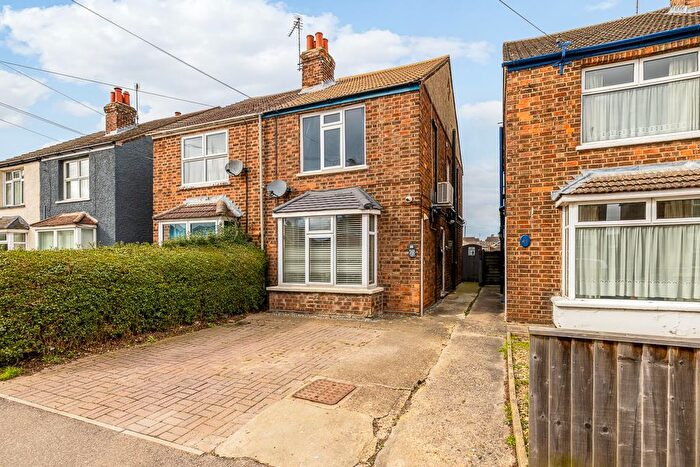 3 Bedroom Semi Detached House For Sale In St Johns Road, Spalding, PE11