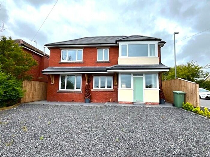 4 Bedroom Detached House To Rent In Bryning Lane, Wrea Green, Preston, PR4
