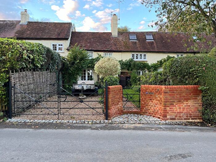 2 Bedroom Cottage For Sale In Flaunden, Flaunden, Hemel Hempstead, HP3