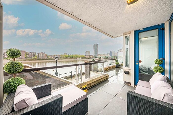 2 Bedroom Flat To Rent In Thames Quay, Chelsea Harbour, London, SW10