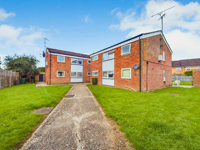 2 Bedroom Apartment For Sale In Townfield, Kirdford, Billingshurst, RH14