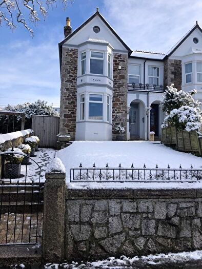 4 Bedroom Semi-Detached House For Sale In Clinton Road, Redruth, TR15