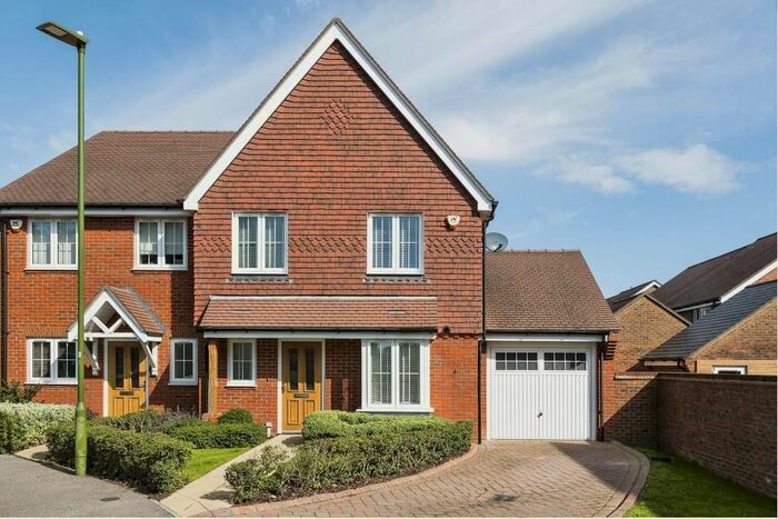 3 Bedroom Property To Rent In Stanhope Road, Pease Pottage, Crawley, RH11