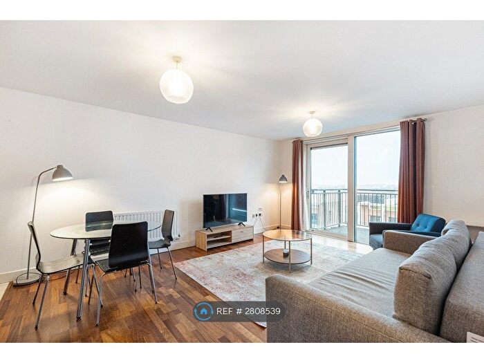 1 Bedroom Flat To Rent In Labyrinth Tower, London, E8