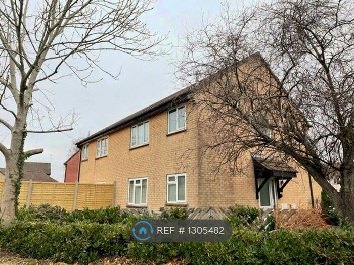 1 Bedroom Flat To Rent In Muscliff, Bournemouth BH9