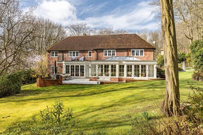 5 Bedroom Detached House For Sale In Bishops Road, Tewin, Welwyn, AL6