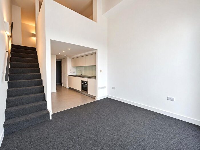 1 Bedroom Apartment To Rent In Lakeshore, Bristol, BS13