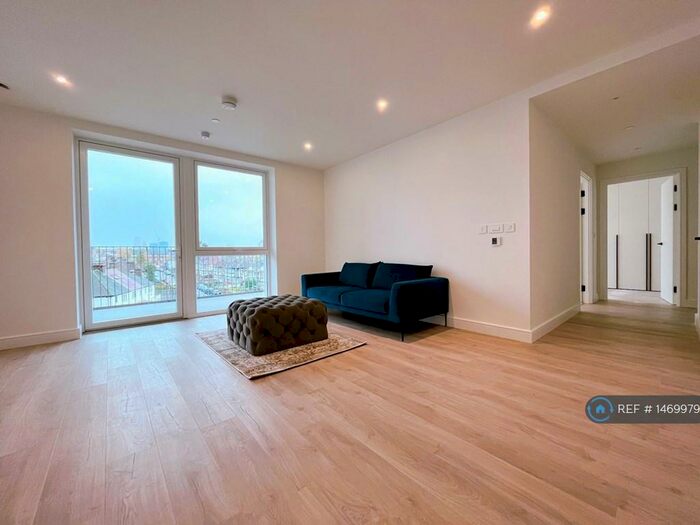 2 Bedroom Flat To Rent In Beresford Avenue, London, HA0