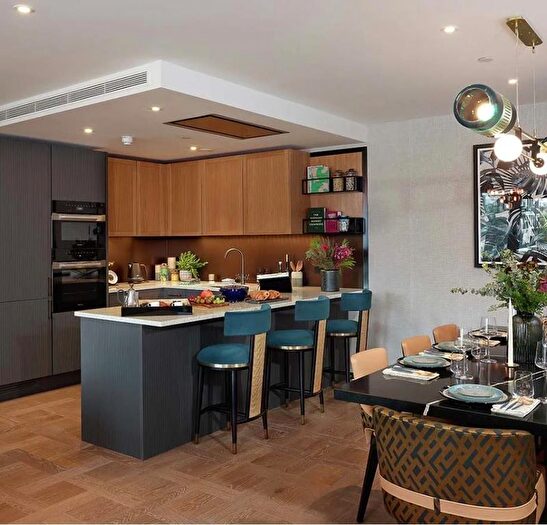 3 Bedroom Flat To Rent In Merino Gardens, London, E1W