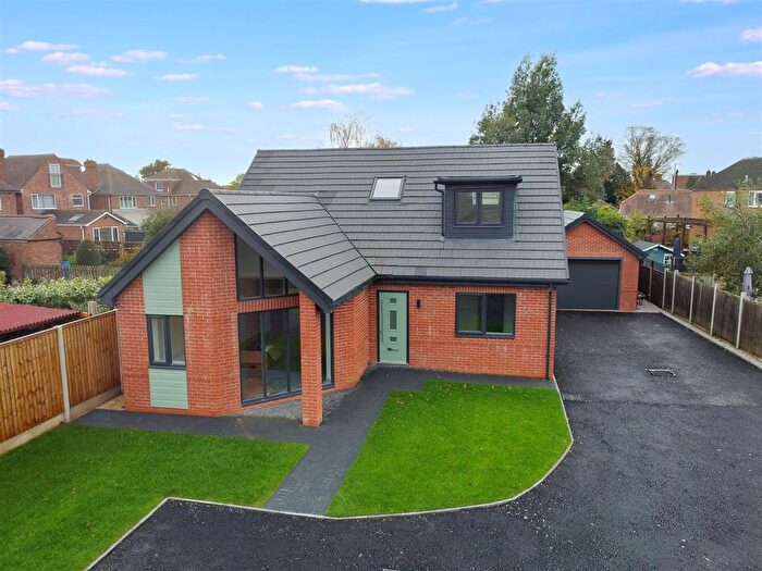 3 Bedroom Detached House For Sale In Chetwynd Road, Toton, NG9