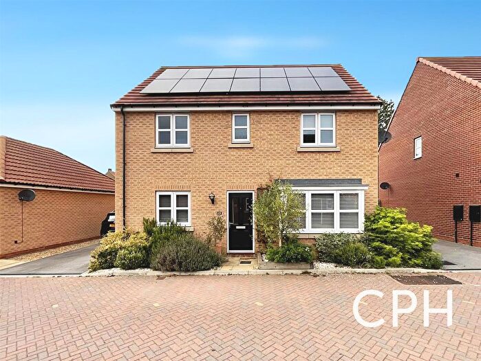 4 Bedroom Property For Sale In Fenton Drive, West Ayton, Scarborough, YO13