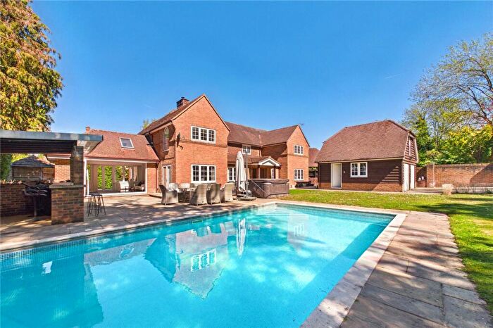 4 Bedroom Detached House For Sale In Skippetts Lane East, Basingstoke, Hampshire, RG21