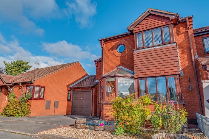 3 Bedroom Semi Detached House For Sale In Hollyhurst, Water Orton, Birmingham, B46