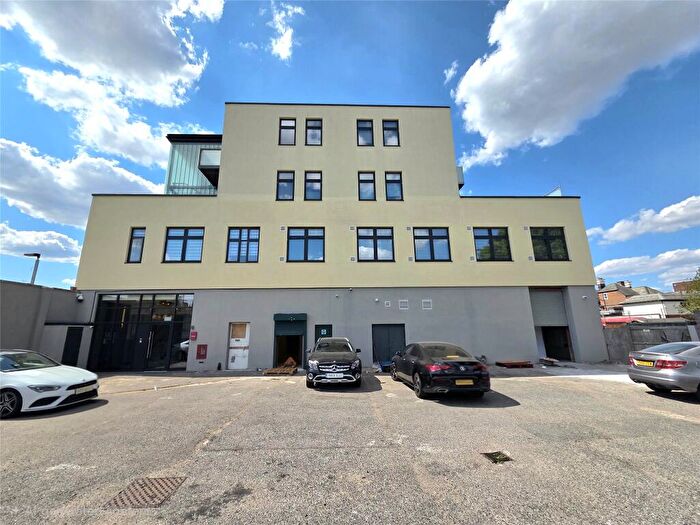 Apartment To Rent In High Street, Orpington, BR6