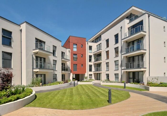 2 Bedroom Apartment To Rent In Dyke Road Brighton, BN1