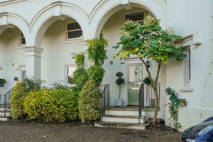 3 Bedroom House To Rent In Ruxley Towers, Ruxley Ridge, Claygate, Esher, KT10