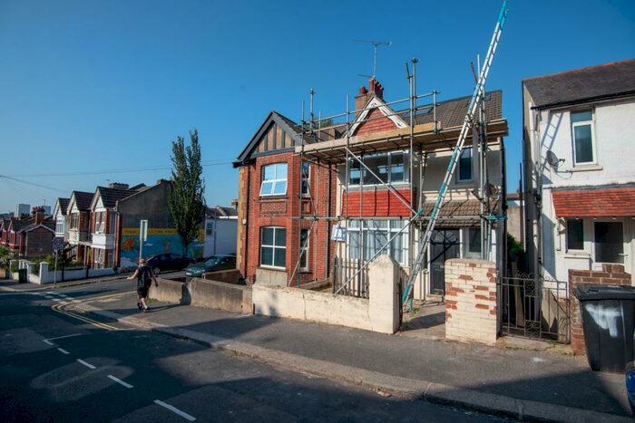 6 Bedroom Terraced House To Rent In Hartington Road, Brighton, East Sussex, BN2