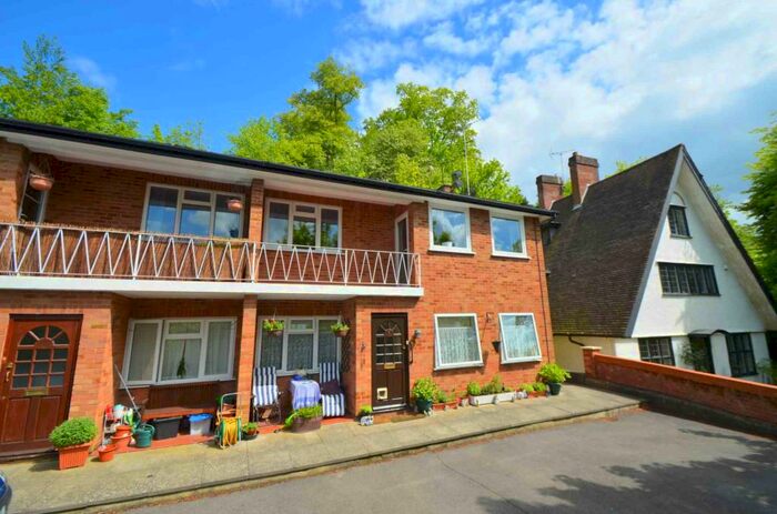 2 Bedroom Apartment To Rent In Station Road, Amersham, HP7