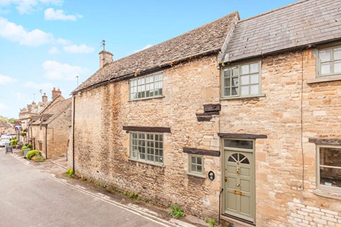 3 Bedroom House To Rent In Burford, OX18